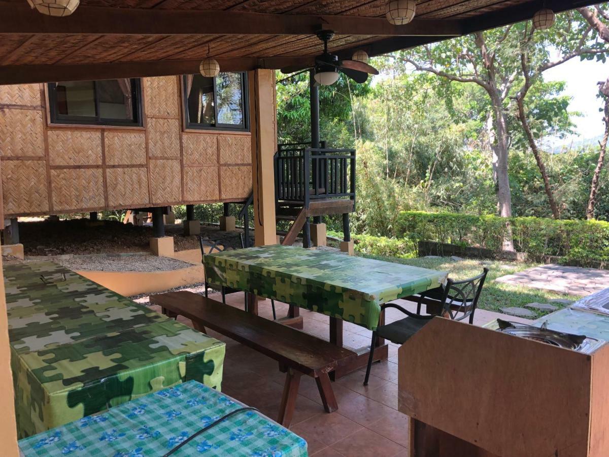 Native House With Beautiful Pool Villa Bagac Buitenkant foto